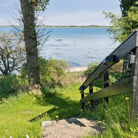 Vakantiehuis Titta - 10m To The Fjord By Interhome Holbæk