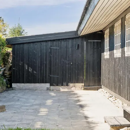 Titta - 10m To The Fjord By Interhome Holbæk